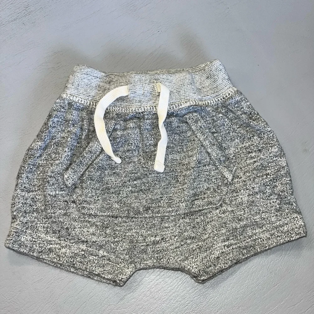 GAP Heathered Gray Kids‎ Shorts